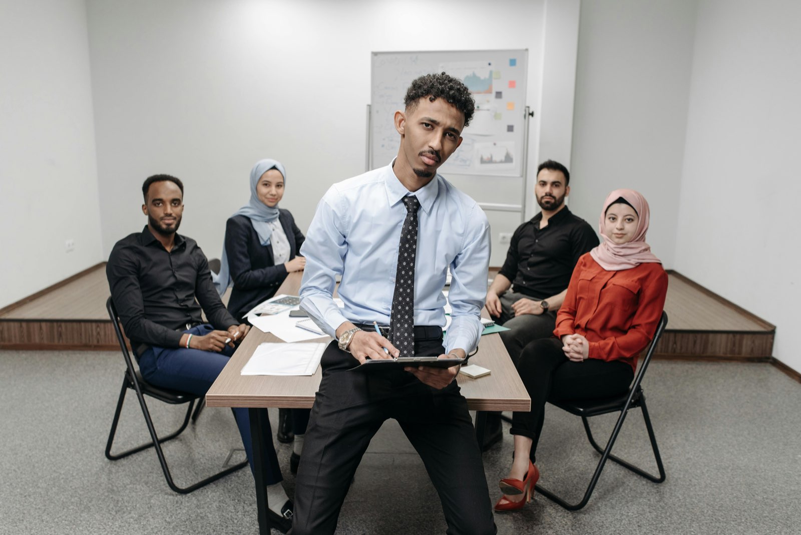 Halal Fashion Marketing: Reaching Muslim Consumers in the Modest Fashion Industry cover image